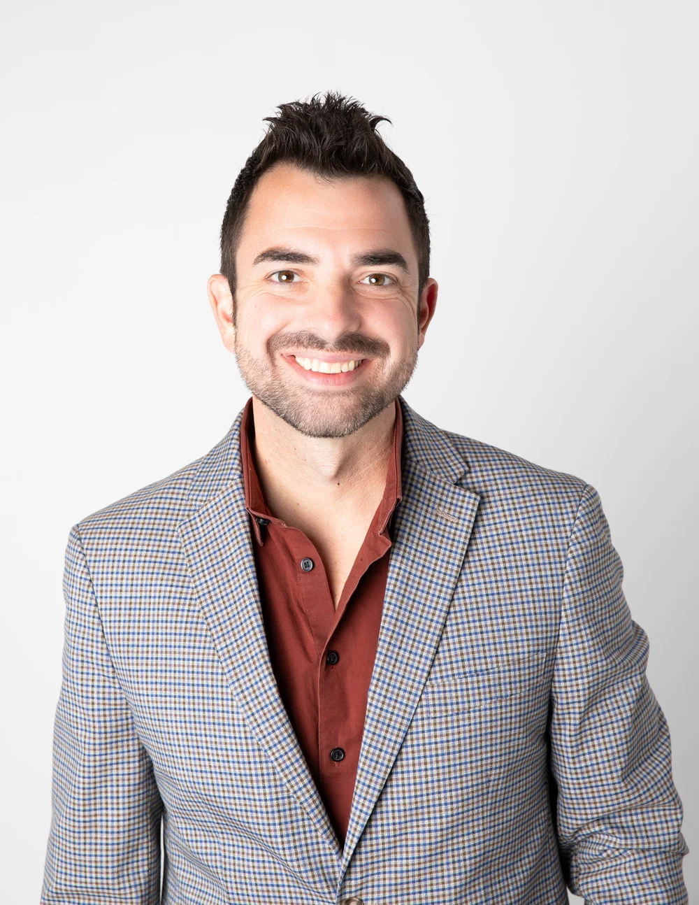 Pastor Lucas Miles